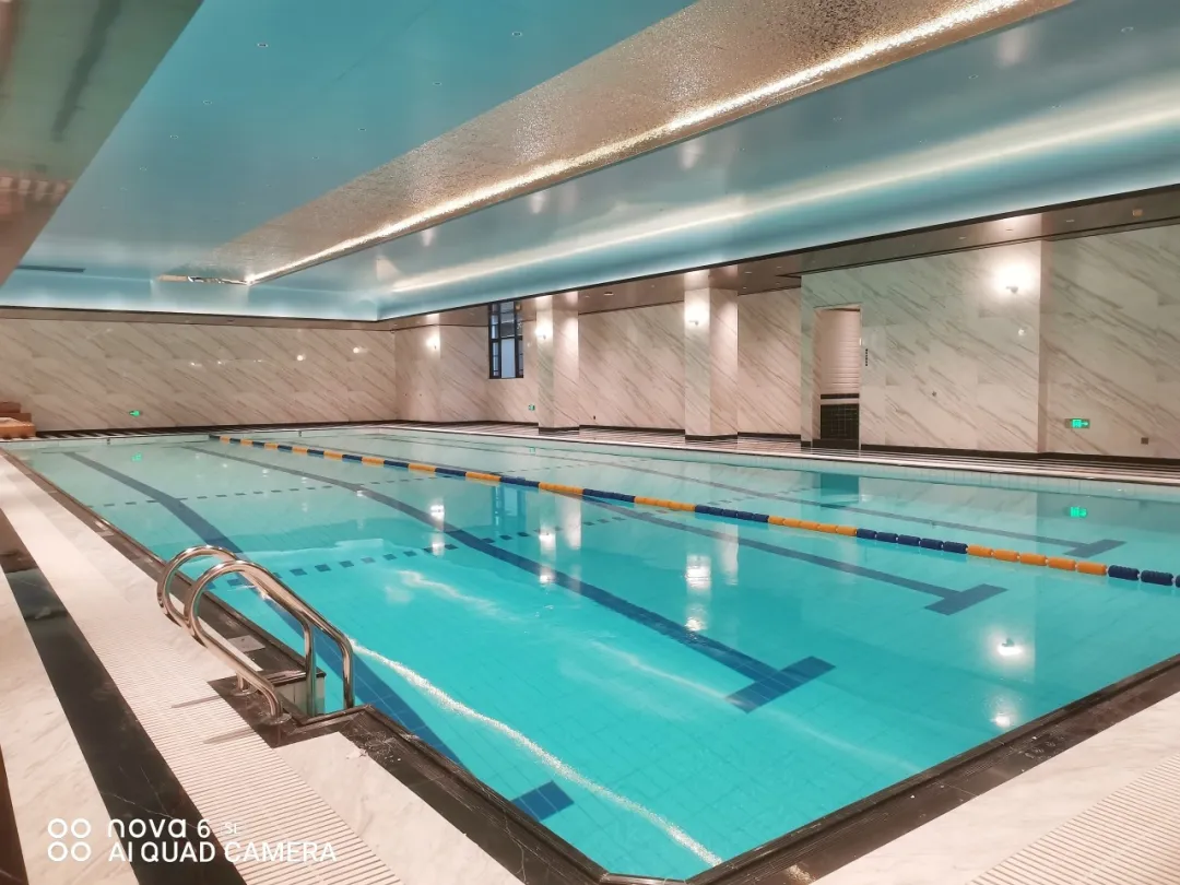 谁说只能游泳？上海这个泳池升级以后变成了“水下健身房”！